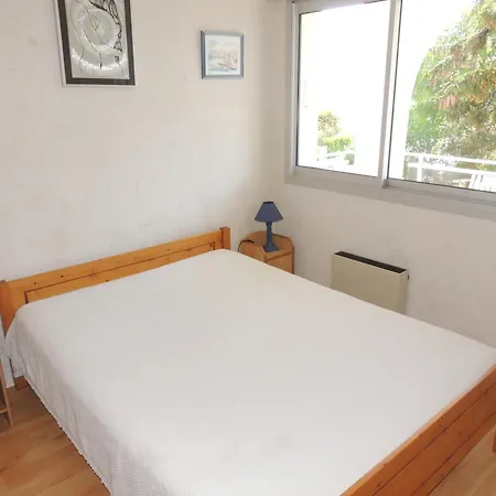 Royan: T2 Proche Avec Parking Privé - Fr-1-71-63 Appartement *