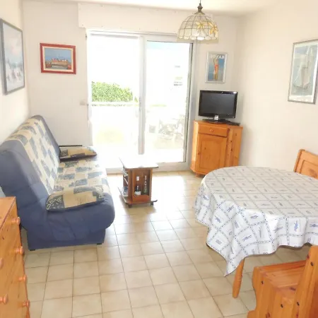 Royan: T2 Proche Avec Parking Privé - Fr-1-71-63 Appartamento Royan