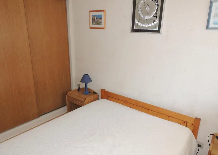 Royan: T2 Proche Avec Parking Prive - Fr-1-71-63